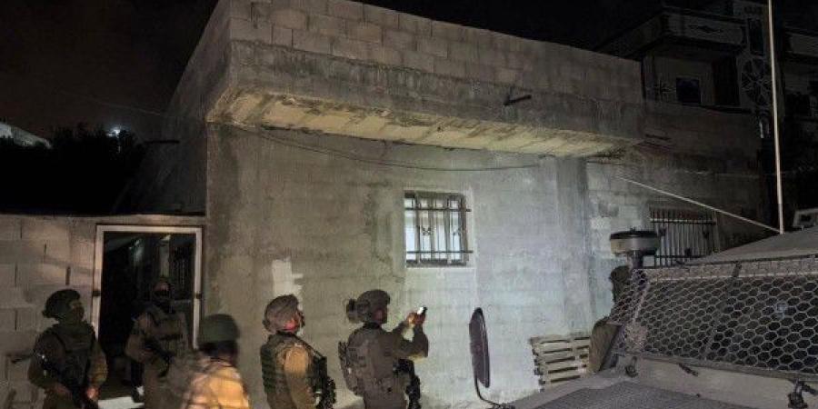 الاحتلال يأخذ قياسات منزل الشهيد نائل سمارة تمهيداً لهدمه