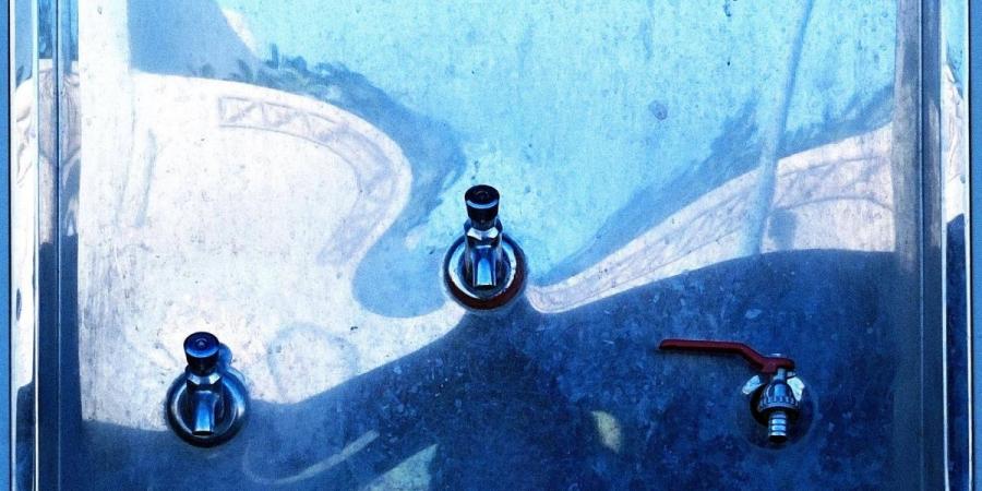 معرض «مياه صالحة» يستكشف الموضوعات المحورية المرتبطة بالماء