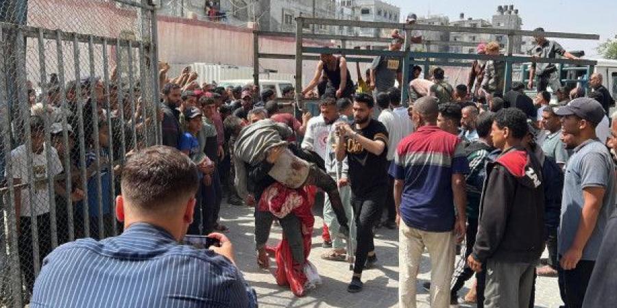 (آكشن إيد): مراكز توزيع المساعدات تحولت إلى فخ مميت لأهالي غزة