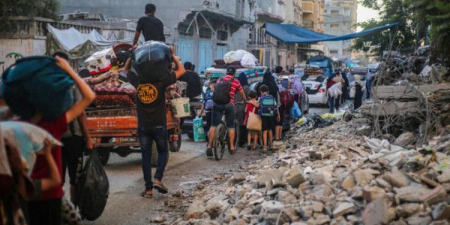 صورة: الاحتلال يصدر أوامر إخلاء واسعة لسكان مناطق في غزة ويدعوهم للتوجه نحو المواصي