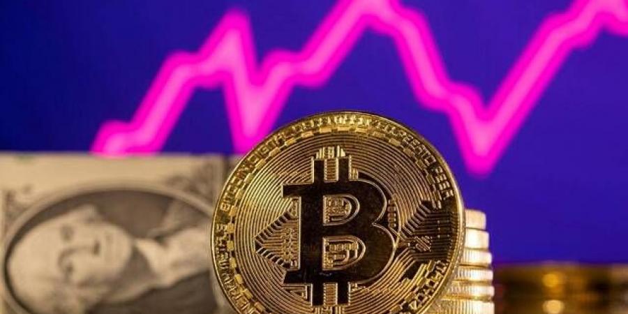 البيتكوين تسجّل أعلى مستوى تاريخي بدعم من الطلب المؤسسي