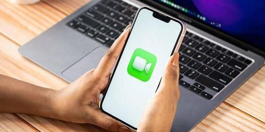 بسبب مشاهد غير لائقة.. أبل تضرب FaceTime بتحديث جريء ينهي المكالمة فوراً