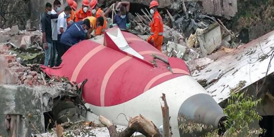 تحطم الطائرة الهندية: اللحظات الأخيرة لطائرة الموت المتجهة إلى لندن