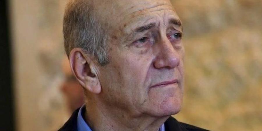 إيهود أولمرت: «المدينة الإنسانية برفح» بمنزلة معسكر اعتقال للفلسطينيين