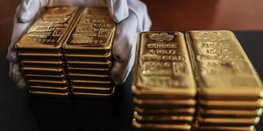 الذهب
      يتجه
      لهبوط
      أسبوعي
      مع
      ارتفاع
      الدولار