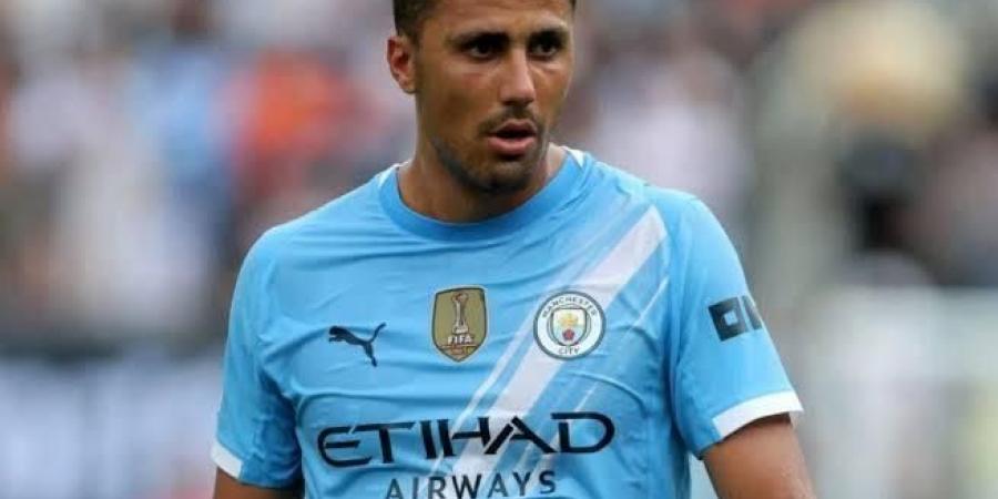 رودري على رادار ريال مدريد.. عرض ضخم لضم نجم مانشستر سيتي