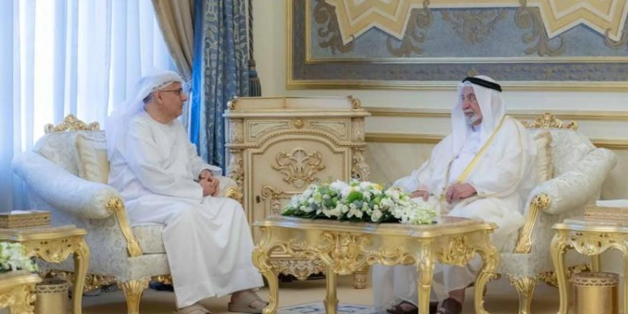 حاكم الشارقة: التعليم عنصر أساسي في التنمية