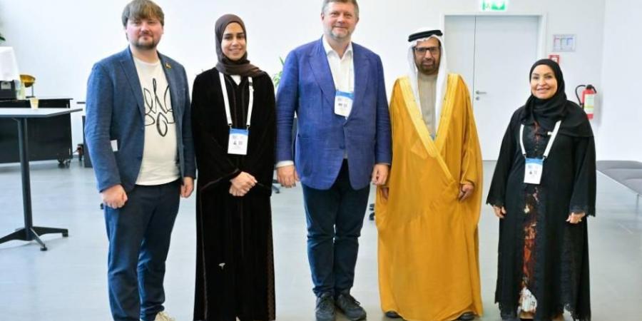 علي النعيمي يبحث التعاون مع برلماني أستراليا وأوكرانيا