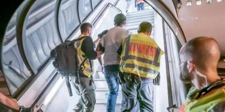 النمسا ترحل مداناً أفغانياً لأول مرة منذ تولي طالبان