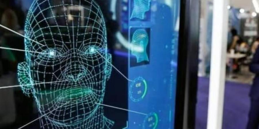 أمريكا توسع في استخدام تقنية التعرف إلى الوجه لتتبع غير المواطنين