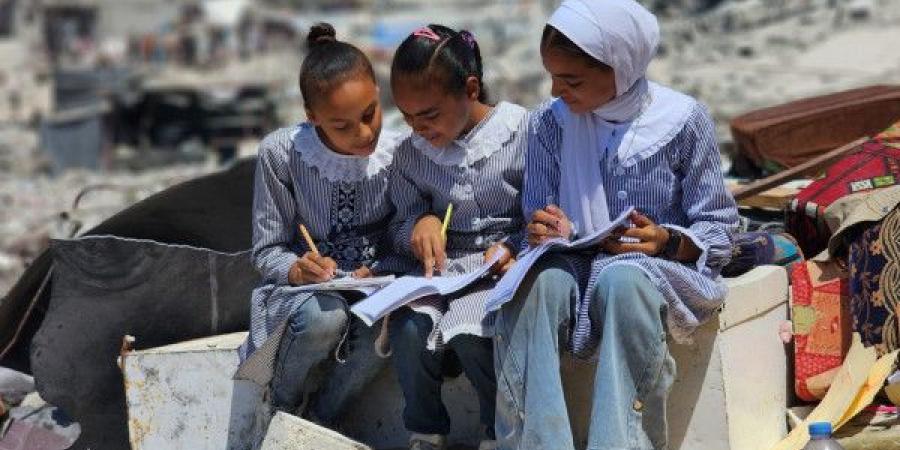"التربية":أكثر من 20 ألف طالب و1037 معلما استُشهدوا منذ بدء العدوان على غزة والضفة
