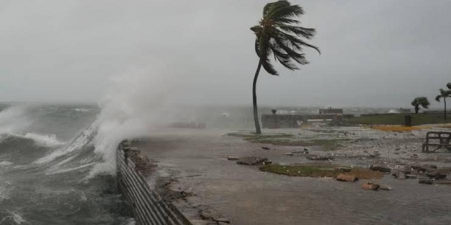إعصار ميليسا من الفئة الخامسة يترك جامايكا في ظلام وكوبا تحت الصدمة