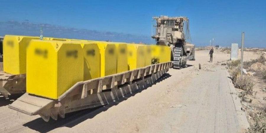 إسرائيل تشن هجمات واسعة على غزة وتنسق مع واشنطن لتوسيع السيطرة داخل "الخط الأصفر"