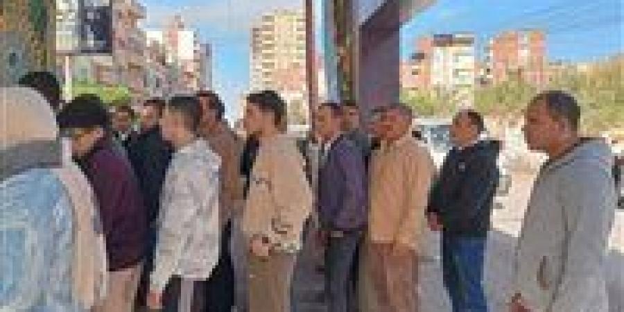 استمرار توافد الناخبين بدمياط للتصويت في انتخابات مجلس النواب بجولة الإعادة