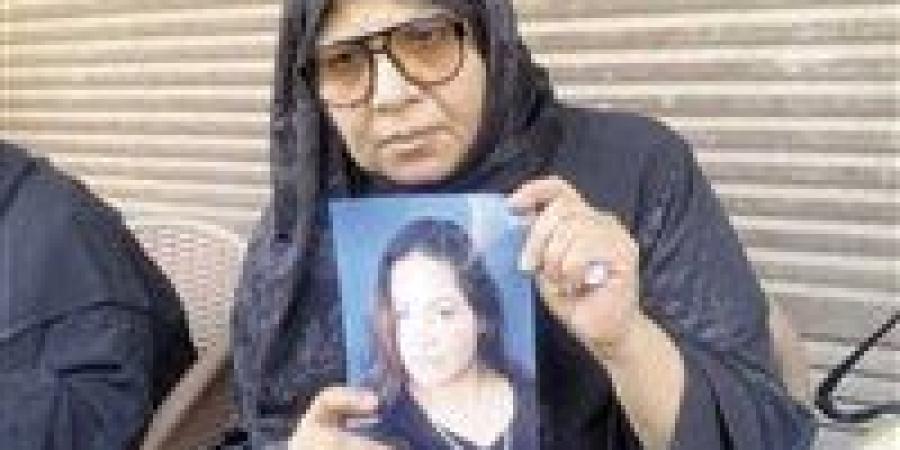 القبض
      على
      والدة
      الإعلامية
      شيماء
      جمال
      بسبب
      حيازة
      سلاح
      ناري
      بالجيزة