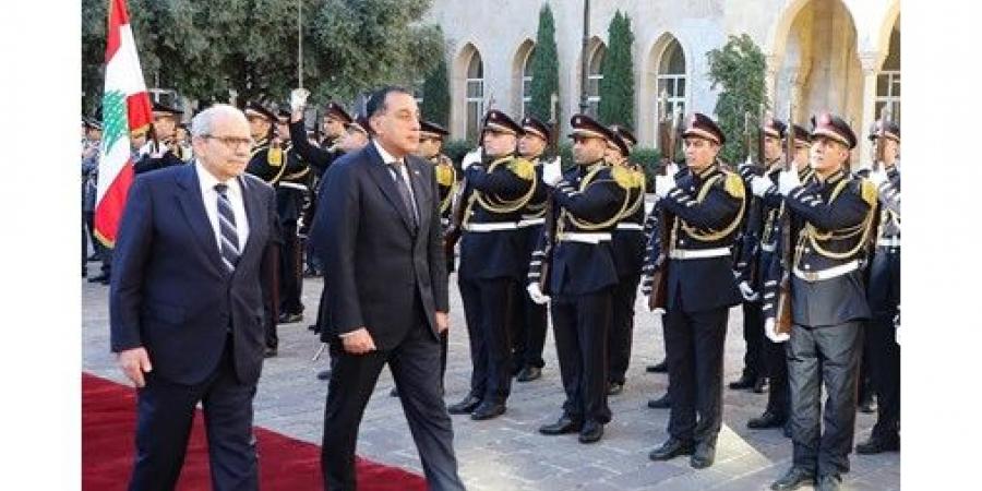 «الميكانيزم»
تركز
«على
عودة
آمنة
لسكان
الجنوب»..
ورئيس
الوزراء المصري:
صون
السلم
الأهلي
واستعادة
فاعلية
مؤسسات
الدولة