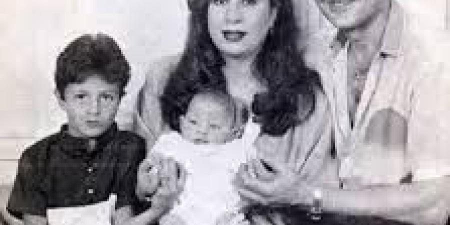 وفاة
      سمية
      الالفي..
      كواليس
      إجهاضها
      لـ
      12
      جنين:
      عملنا
      شهادة
      الوفاة
      مع
      الميلاد