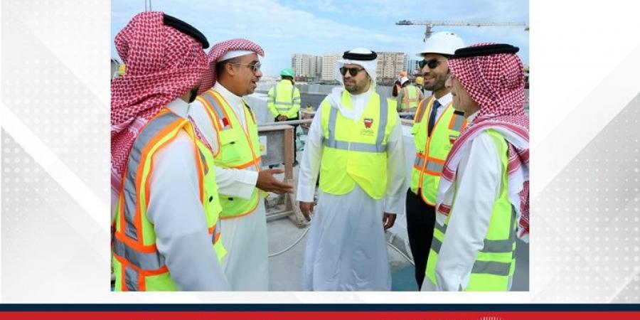 وزارة
      الأشغال:
      تسارع
      وتيرة
      إنجاز
      مشروع
      الجسر
      الرابط
      بين
      جسر
      الشيخ
      عيسى
      بن
      سلمان
      وشارع
      105
      في
      البسيتين