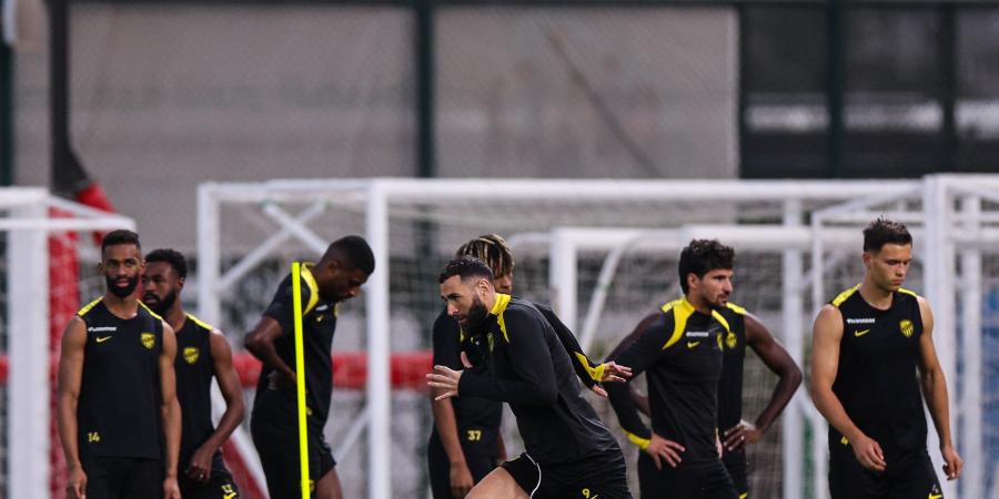 الـ
      9:15
      مساءً
      ..
      الاتحاد
      يستضيف
      ناساف
      الأوزبكي
      في
      دوري
      أبطال
      آسيا
      للنخبة