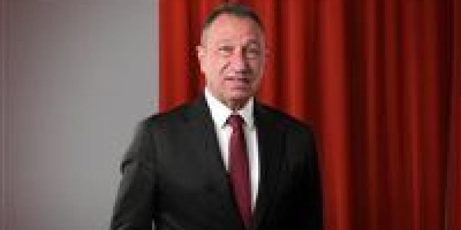 مجلس
      إدارة
      الأهلي
      يجدد
      الثقة
      في
      مديري
      فروع
      النادي
      ويقر
      عدة
      قرارات
      إدارية
      مهمة