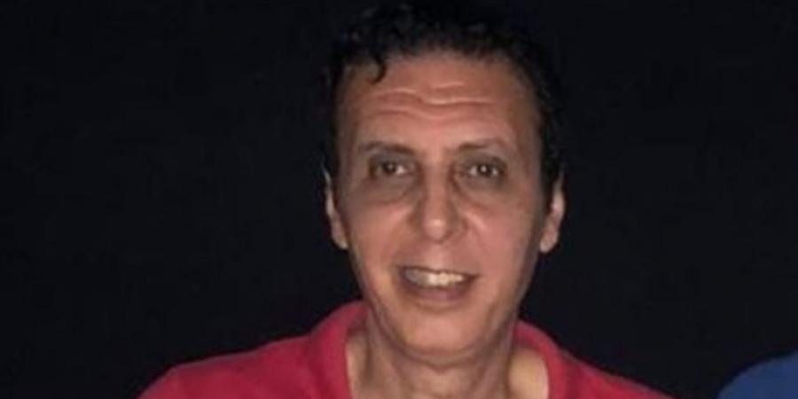 بكلمات
      حزينة..
      نجوم
      الفن
      ينعون
      الفنان
      الراحل
      طارق
      الأمير