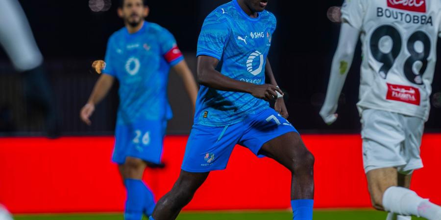 نيوم
      يفوز
      على
      النجمة
      بهدفين
      لهدف
      في
      دوري
      روشن