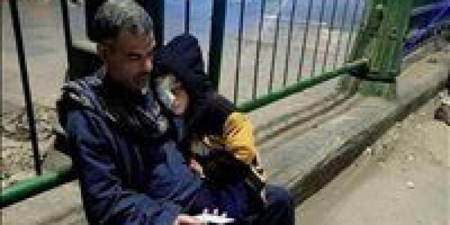 نجيب
      ساويرس
      يستجيب
      لمناشدة
      إنسانية
      لإنقاذ
      طفل
      نجع
      حمادي
      فقد
      عينه