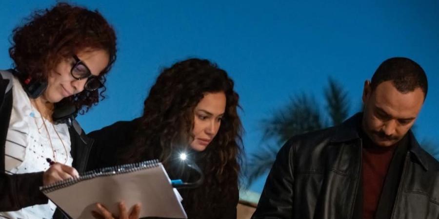 أجواء
      شعبية..
      الصور
      الأولى
      من
      مسلسل
      مناعة
      لـ
      هند
      صبري
      في
      رمضان
      2026