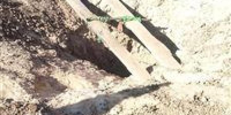 البيت
      وقع
      عليهم..
      حلم
      الثراء
      السريع
      ينتهي
      بمأساة
      تحت
      الأنقاض
      في
      الفيوم