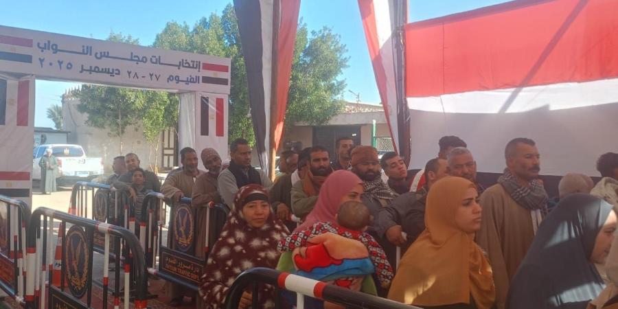 انطلاق
      جولة
      الإعادة
      لانتخابات
      مجلس
      النواب
      بالفيوم
      في
      دائرتين
      وسط
      انتظام
      التصويت