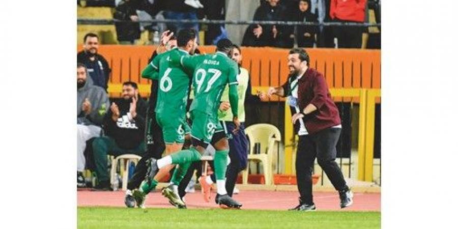 الكويت يواجه الفحيحيل.. والعربي يلتقي التضامن