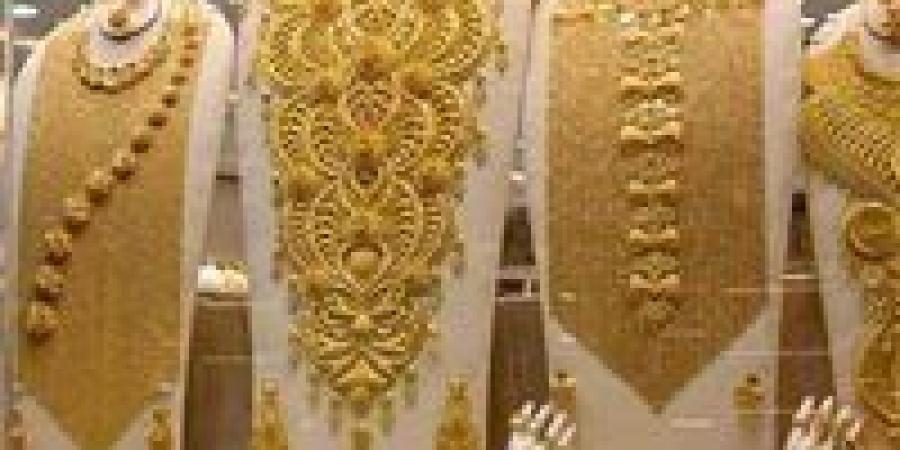 الذهب يفاجئ السوق مجددًا.. ما الذي يُحضَّر في الخفاء؟