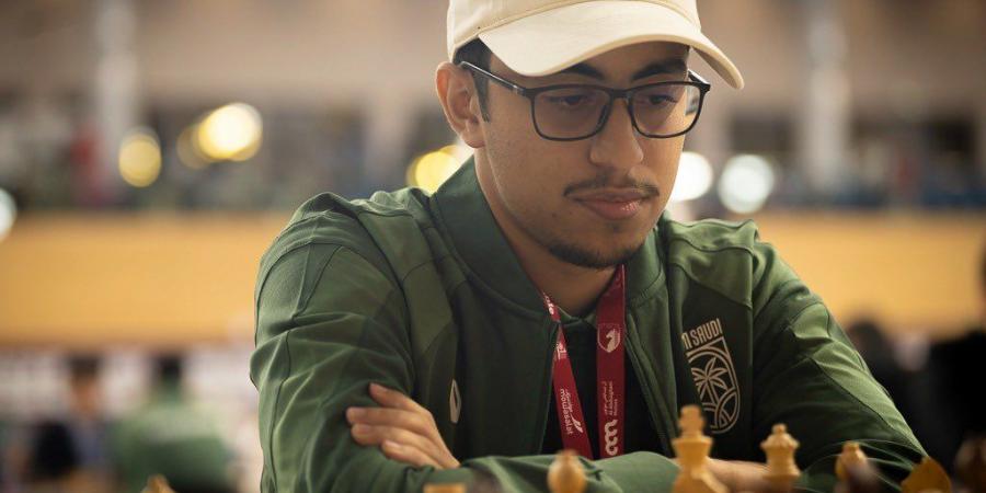 “أخضر الشطرنج” يصل الدوحة للمشاركة في بطولة العالم 2025