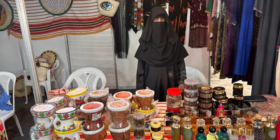 عدد من الأسر المنتجة تشارك في مهرجان شتاء الباحة بالمخواة 