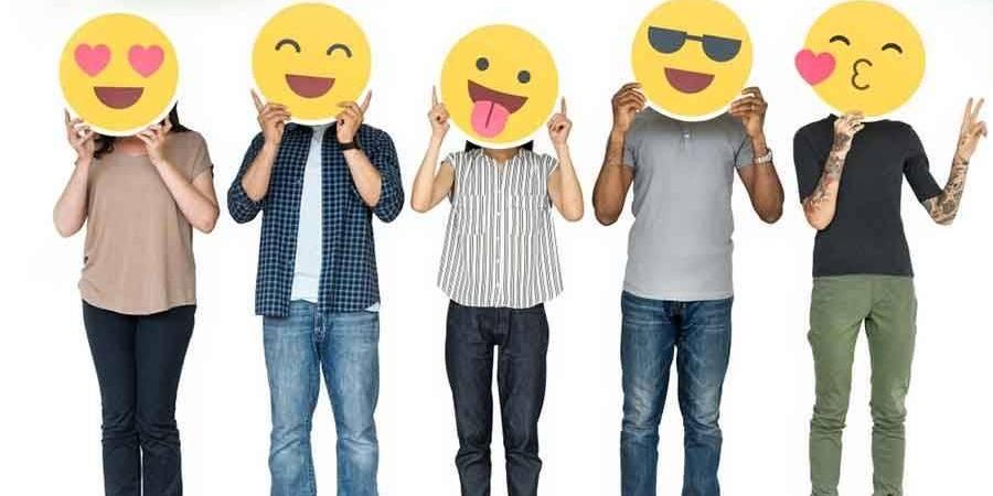 الأطفال على مواقع التواصل.. محتوى «هابط» ورقابة غائبة