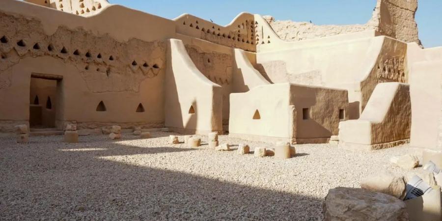 “الإمام عبدالله بن سعود”.. قصة صمود تُلهم زوار برنامج “هل القصور”