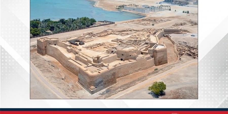 طقس بارد نسبيًا مع غبار وأمطار متفرقة أحيانًا