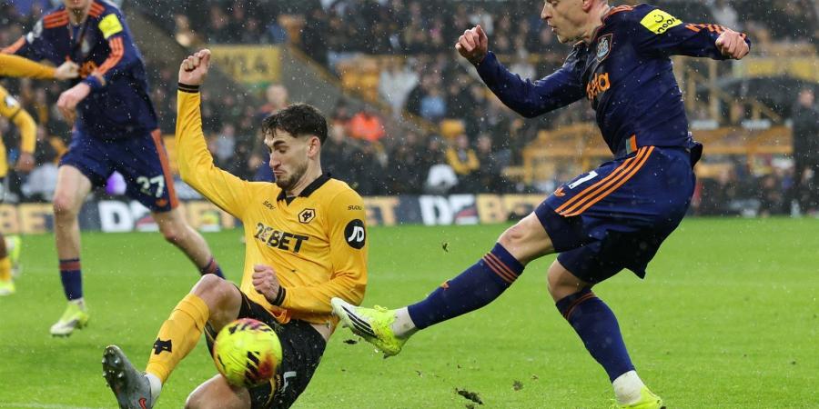 وولفرهامبتون ضد نيوكاسل يونايتد.. التعادل السلبي يحسم مواجهة ولفرهامبتون ونيوكاسل يونايتد في الدوري الإنجليزي