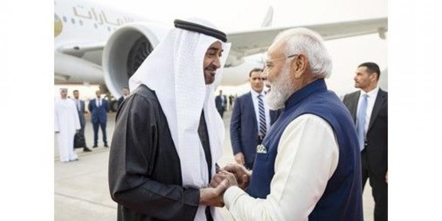 رئيس الإمارات ورئيس وزراء الهند يبحثان تعزيز الشراكتين الإستراتيجية والاقتصادية بين البلدين