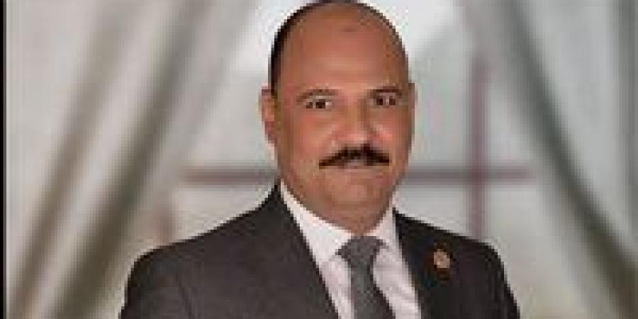 النائب علي سيد يطالب بمراجعة أسعار تقنين الأراضي بمحافظة أسيوط