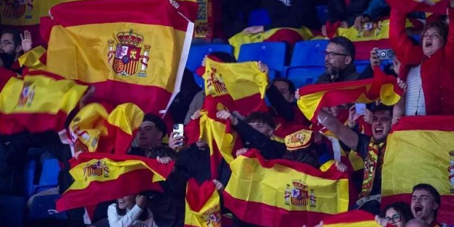 اتحاد الجاليات الإسلامية في كتالونيا يدين هتافات مباراة مصر وإسبانيا