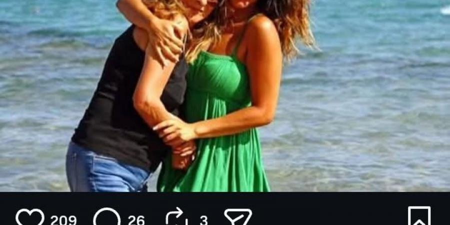 بكلمات معبرة.. دنيا عبد العزيز تحتفل بذكرى ميلاد والدتها