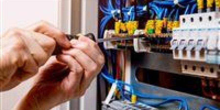 تجديد حبس فني كهرباء بتهمة التلاعب بعدادات الكهرباء في عين شمس