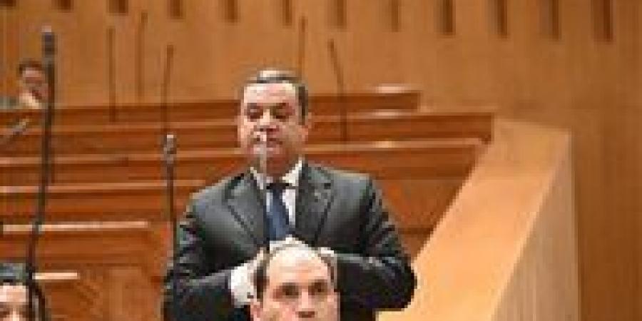 أمين
      سر
      موازنة
      النواب
      لـ
      تحيا
      مصر:
      الدولار
      مرشح
      للانخفاض
      مع
      الهدنة..
      واستقرار
      الأسعار
      مرتبط
      بسعر
      الصرف