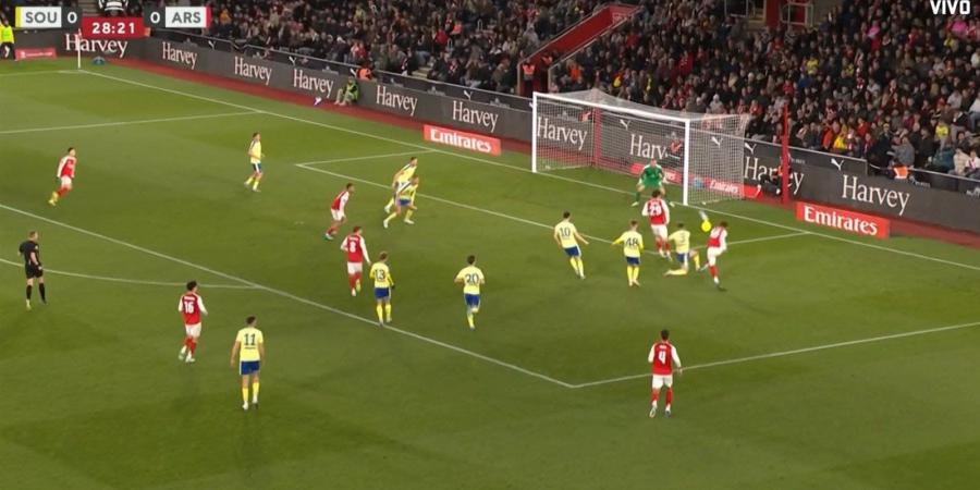 آرسنال
      ضد
      بورنموث..
      تابع
      الآن
      مباراة
      آرسنال
      ضد
      بورنموث
      مجاناً
      في
      الدوري
      الإنجليزي