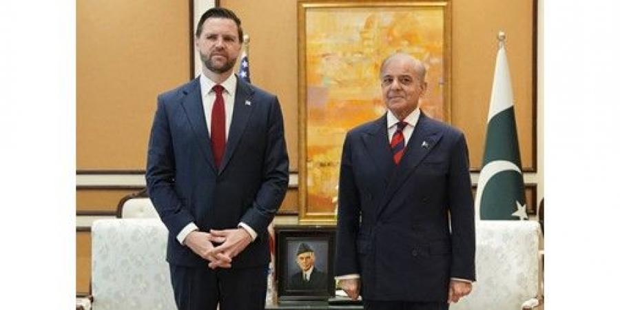 محادثات
أميركية
ـ
إيرانية
في
إسلام
آباد
«تعزز
الآمال»
في
السلام
الدائم