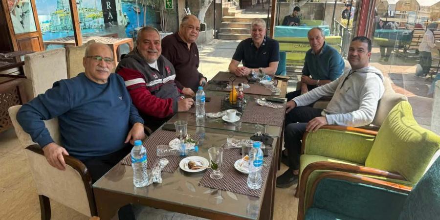 جمعية
      قدامى
      اللاعبين
      تقرر
      زيادة
      الإعانة
      الشهرية
      لأعضاءها