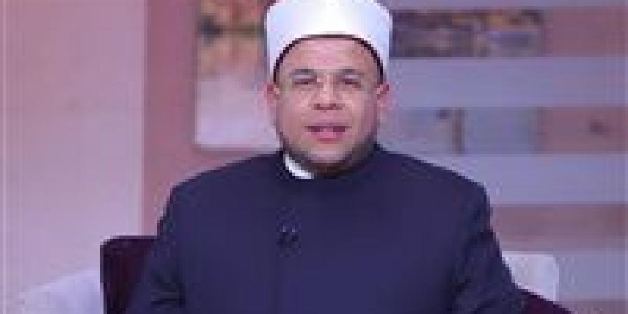 الشيخ
      أسامة
      قابيل
      بعد
      واقعة
      صانعة
      المحتوى
      بسنت
      سليمان:
      المنتـ..حر
      مش
      كـ..ـافر