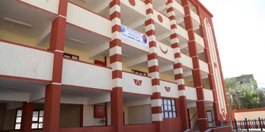 نهضة
      كبرى
      تغيّر
      ملامح
      المستقبل
      في
      قنا