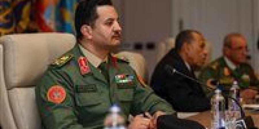 توحيد
      الجيش
      الليبي
      من
      بوابة
      «سرت»..
      حلم
      السيادة
      يواجه
      اختبار
      الهيكلة
      والقيادة